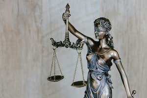 Kokain Kullanım Sınırı: Kaç Gram Kokain Ticaret Suçunu Oluşturur? 3 tingey injury law firm DZpc4UY8ZtY unsplash 1